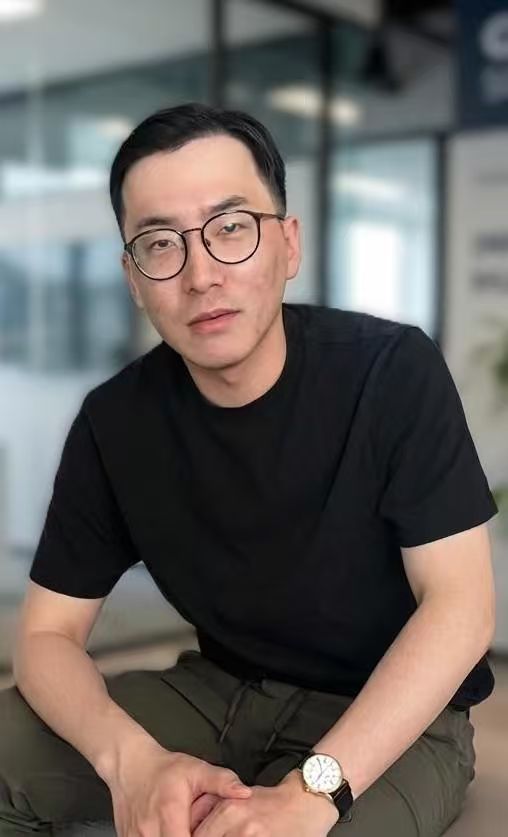 Chris Y. Li – Project Manager